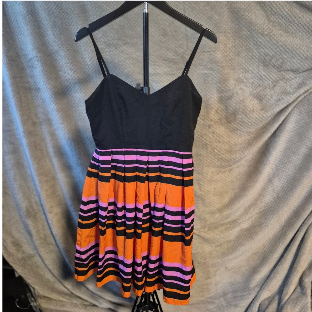Minuet Womens Small Black Sweetheart Dress Orange Pink Striped Pleated Skirt
